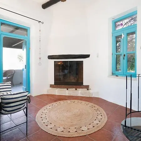 A 3bedroom Country House, With Pool Close To * Roumeli