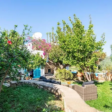 Villa A 3bedroom Country House, With Pool Close To Roumeli